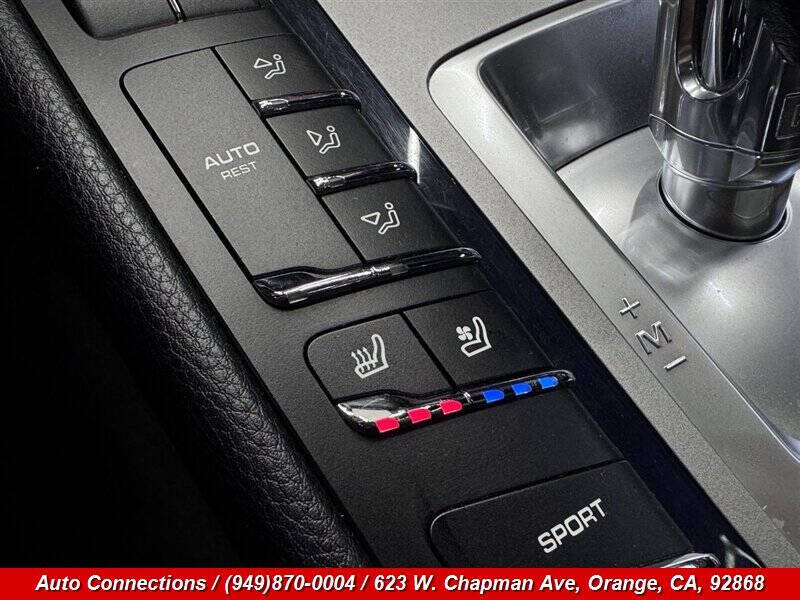 2012 Porsche Panamera