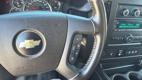 2023 Chevrolet Express 3500