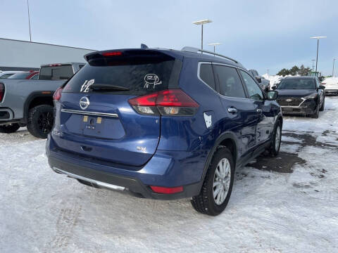 2020 Nissan Rogue SV
