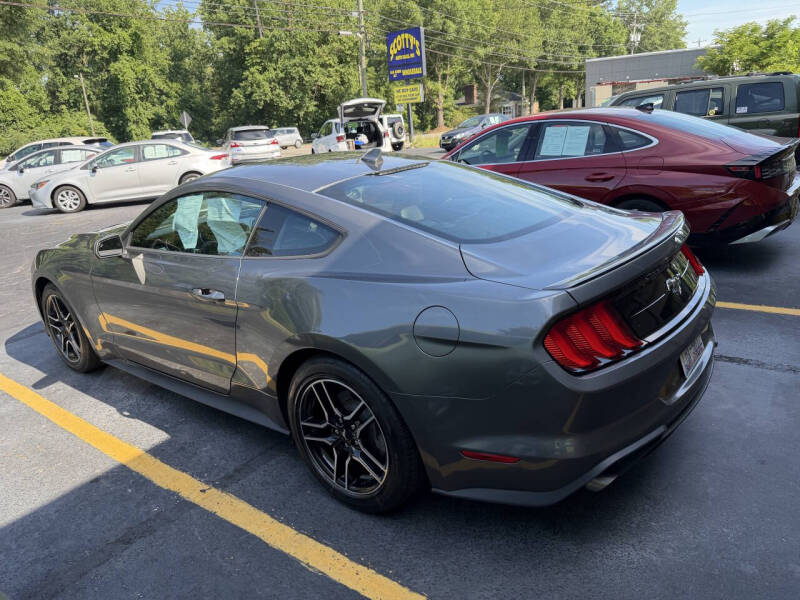 2022 Ford Mustang EcoBoost Premium