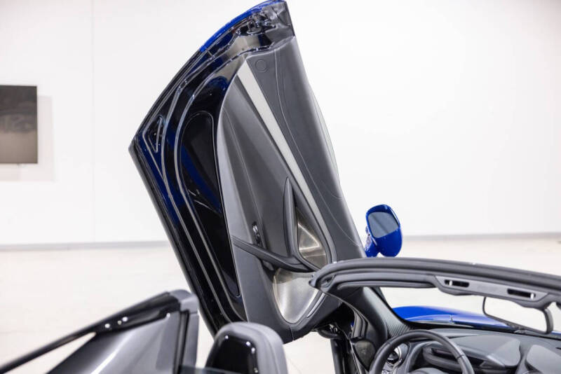 2022 McLaren 720S Spider