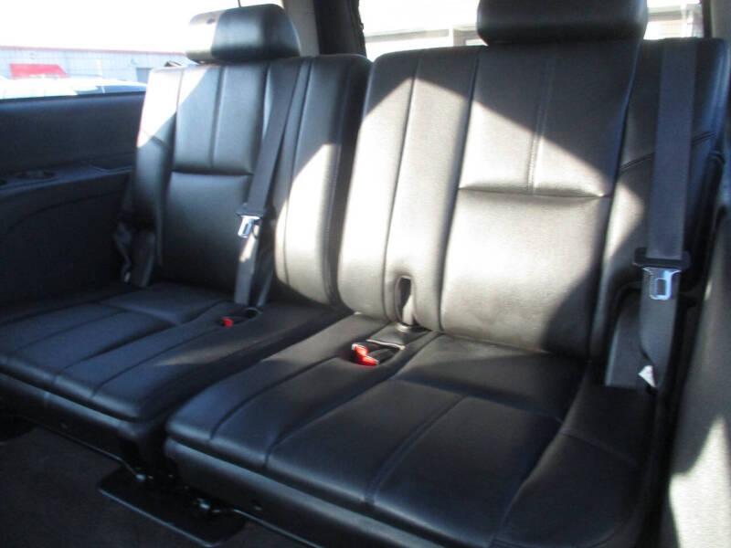 2012 Chevrolet Suburban LT