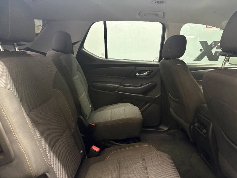 2019 Chevrolet Traverse LT Cloth