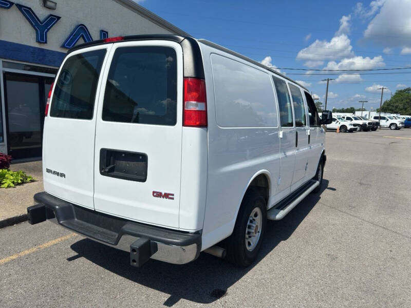 2025 GMC Savana 2500
