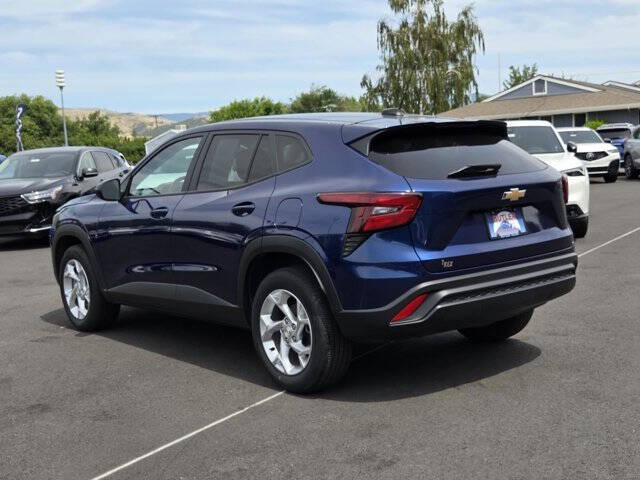 2024 Chevrolet Trax LS