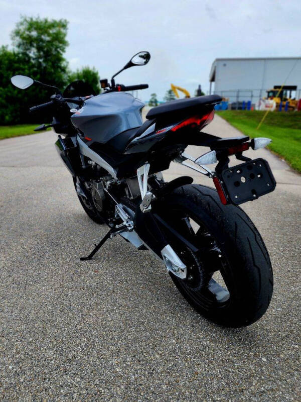 2023 Aprilia Tuono 660