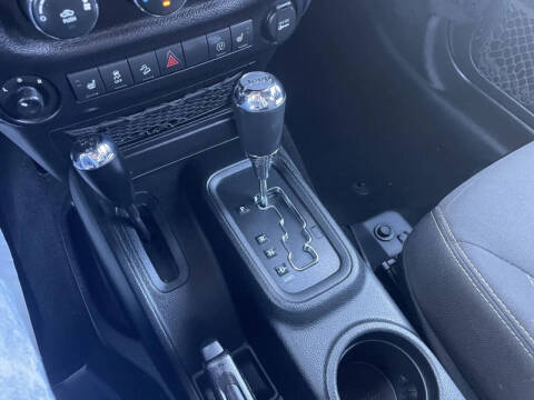 2016 Jeep Wrangler Unlimited Sahara