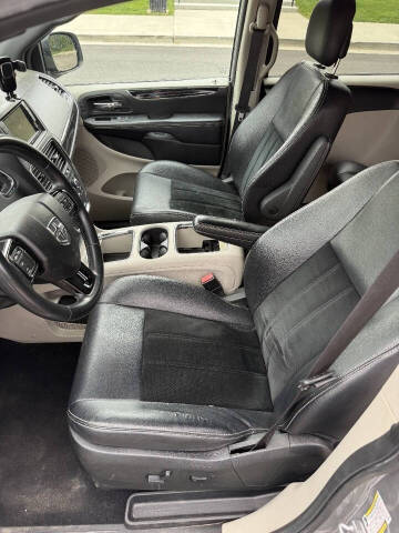 2017 Dodge Grand Caravan SXT