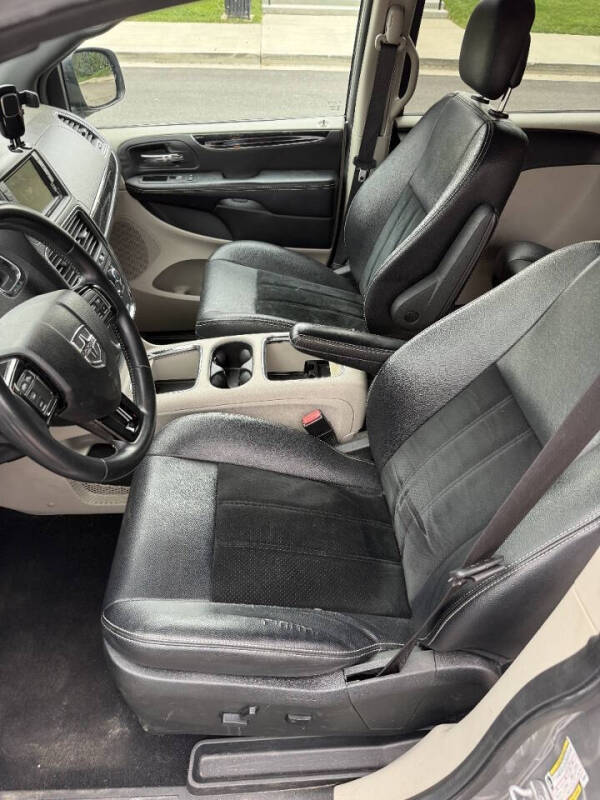 2017 Dodge Grand Caravan SXT