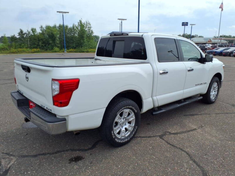 2018 Nissan Titan SV