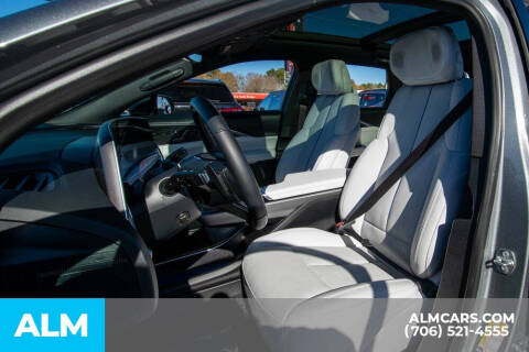 2024 Cadillac LYRIQ Sport 3