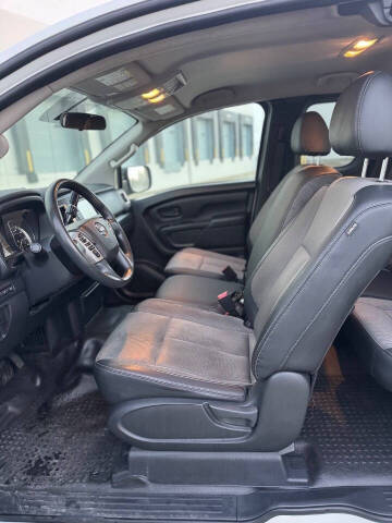 2019 Nissan Titan S