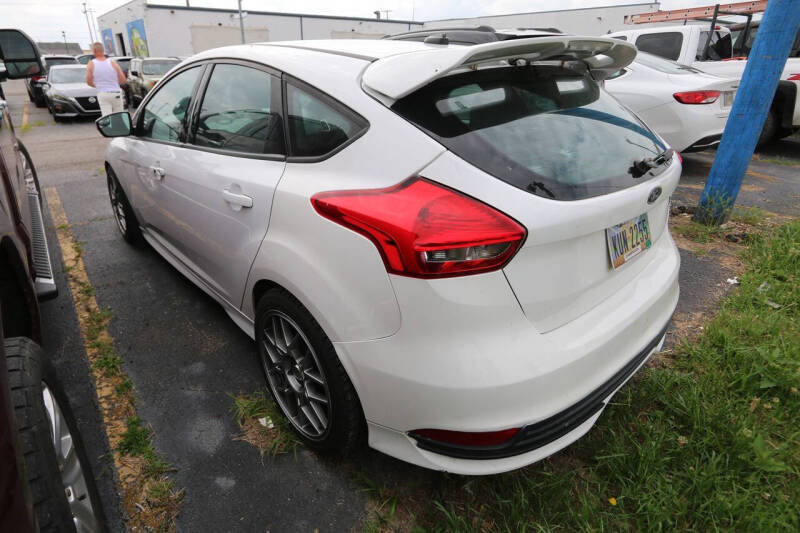 2016 Ford Focus ST