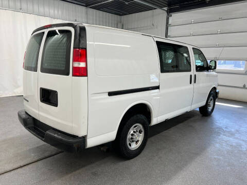 2018 Chevrolet Express 2500