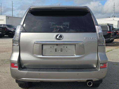 2023 Lexus GX 460