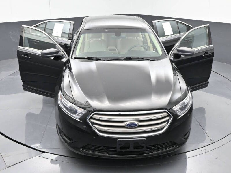 2019 Ford Taurus SE
