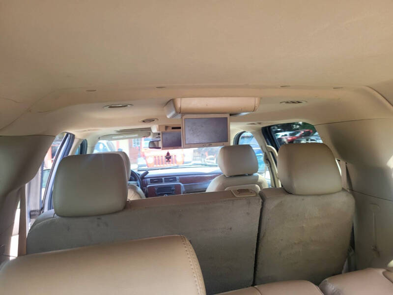 2014 Chevrolet Suburban LT