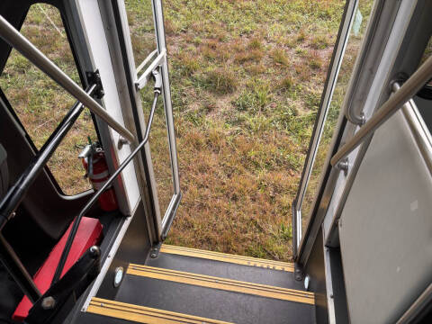 2017 Ford E-Series E-450 SD