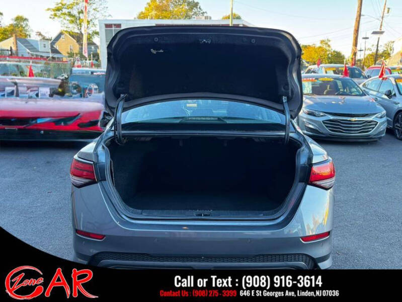 2022 Nissan Sentra SR