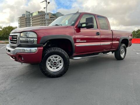 2004 GMC Sierra 2500HD for sale at San Diego Auto Solutions in Escondido CA