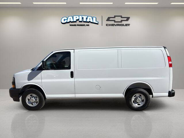 2025 Chevrolet Express 2500