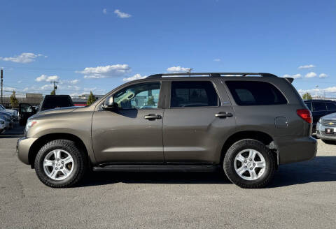 2013 Toyota Sequoia SR5