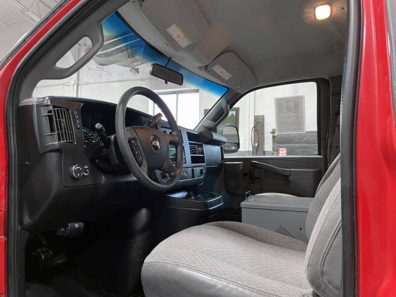 2018 Chevrolet Express 2500