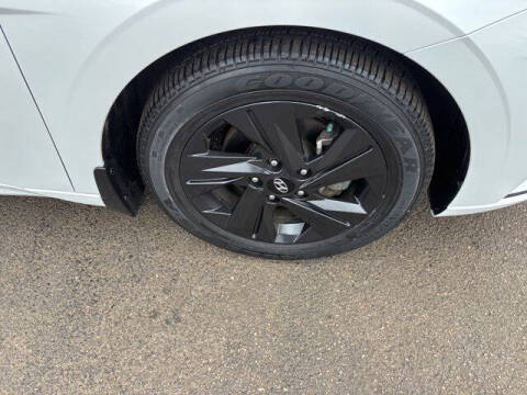 2022 Hyundai Elantra