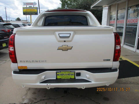 2011 Chevrolet Avalanche LTZ
