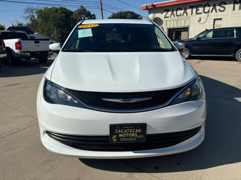 2017 Chrysler Pacifica LX