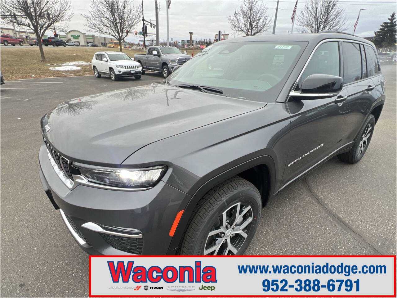 2025 Jeep Grand Cherokee for sale at Victoria Auto Sales in Victoria, MN