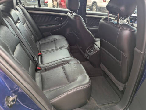 2015 Ford Taurus SEL