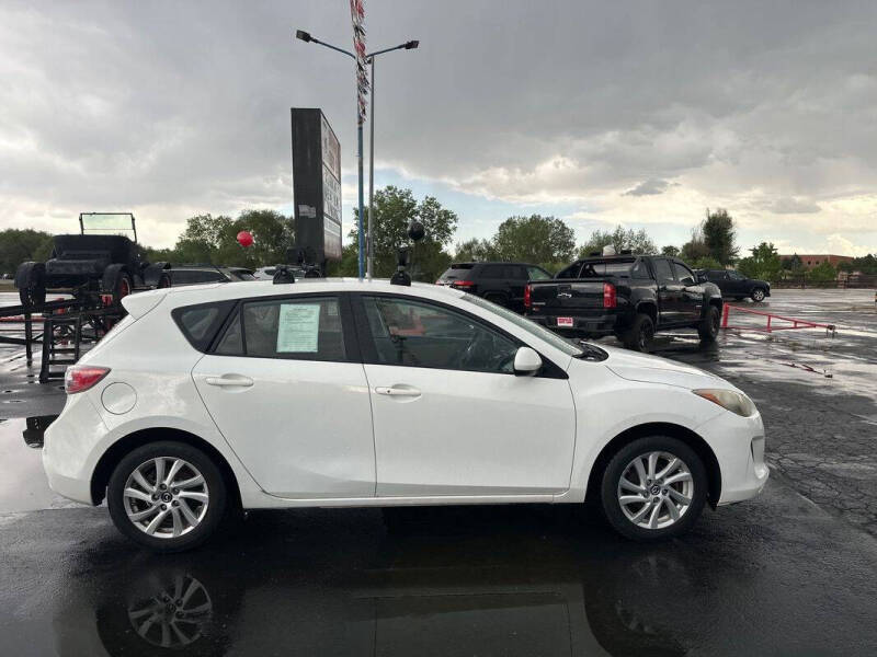 2013 Mazda MAZDA3 i Touring