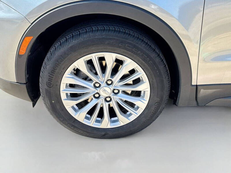 2024 Cadillac XT4 Luxury
