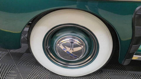 1948 Ford Super Deluxe