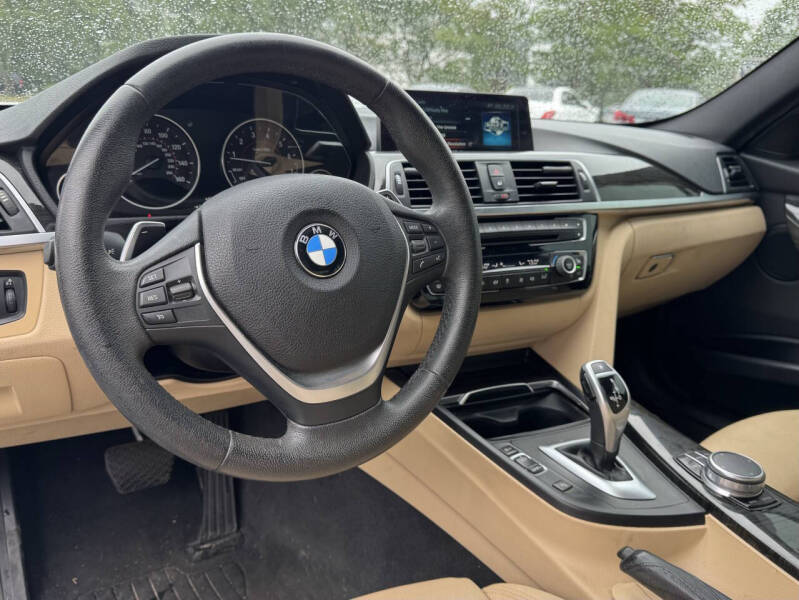 2017 BMW 3 Series 330i