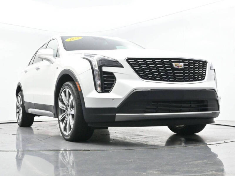 2023 Cadillac XT4 Premium Luxury