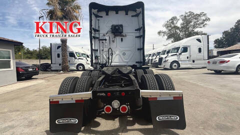 2024 Freightliner Cascadia