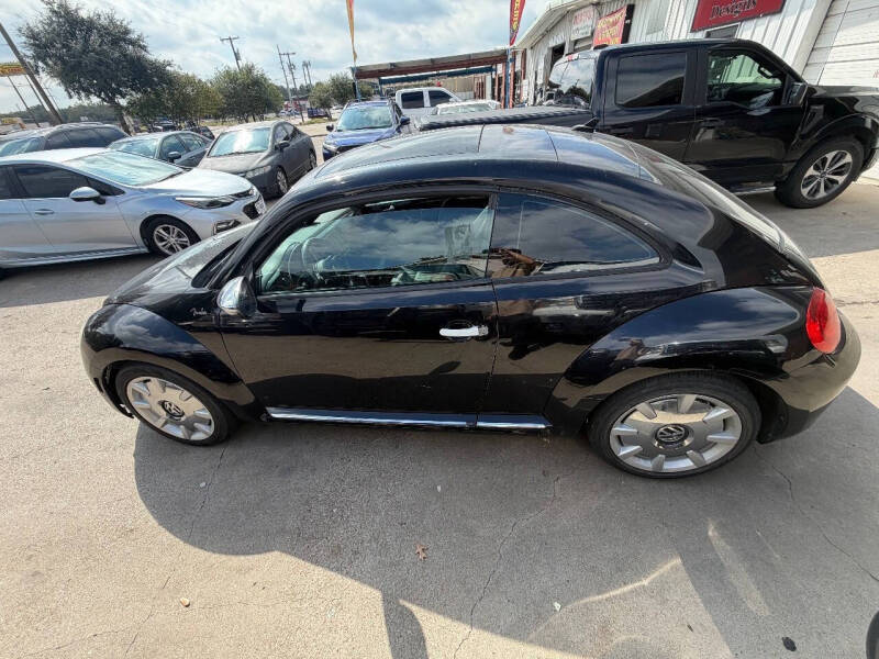 2013 Volkswagen Beetle 2.5L PZEV Fender Edition