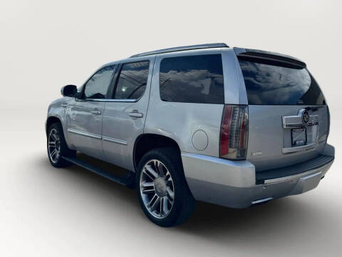 2012 Cadillac Escalade Premium