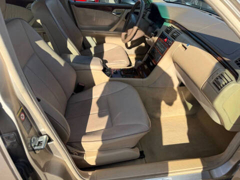 2000 Mercedes-Benz E-Class E 320 4MATIC