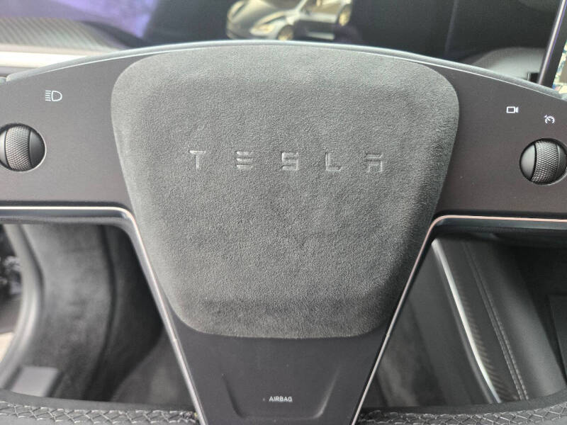 2024 Tesla Model S Plaid