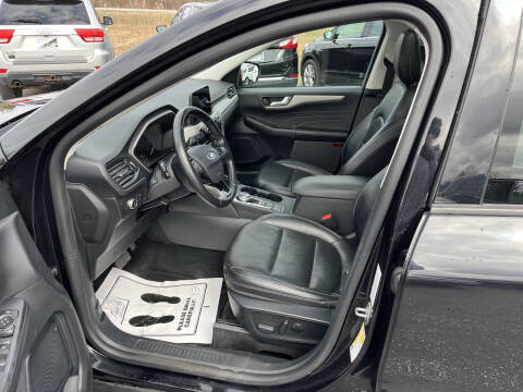 2021 Ford Escape SEL