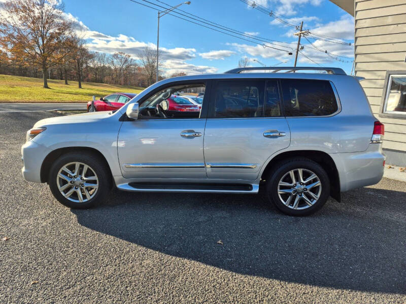 2014 Lexus LX 570