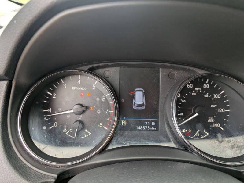 2018 Nissan Rogue SV