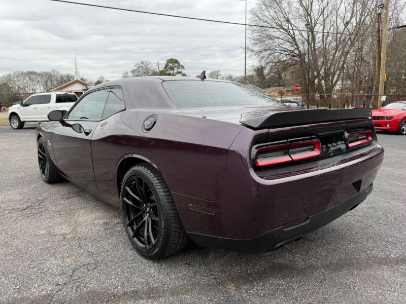 2020 Dodge Challenger