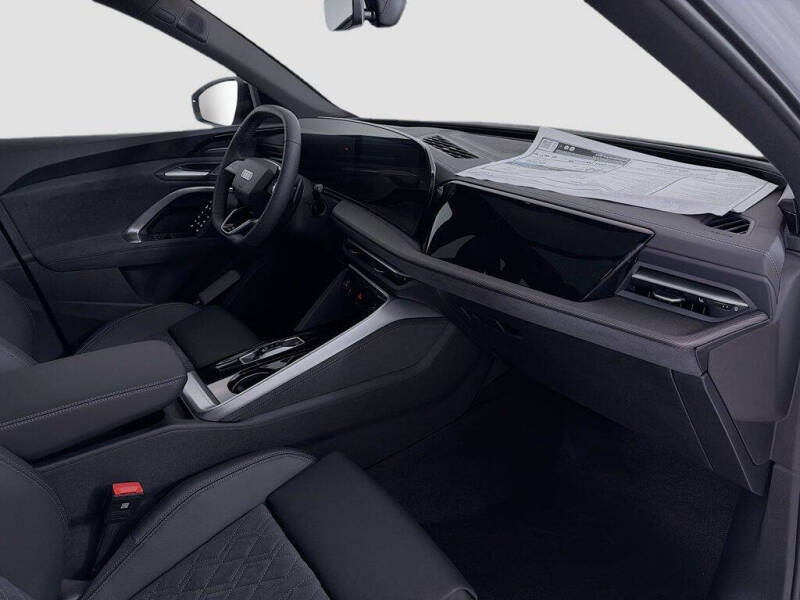 2025 Audi SQ5 quattro Premium Plus TFSI