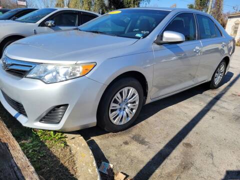2012 Toyota Camry for sale at Thompson Auto Sales Inc in Knoxville TN