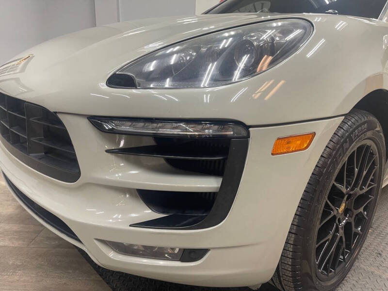 2017 Porsche Macan GTS