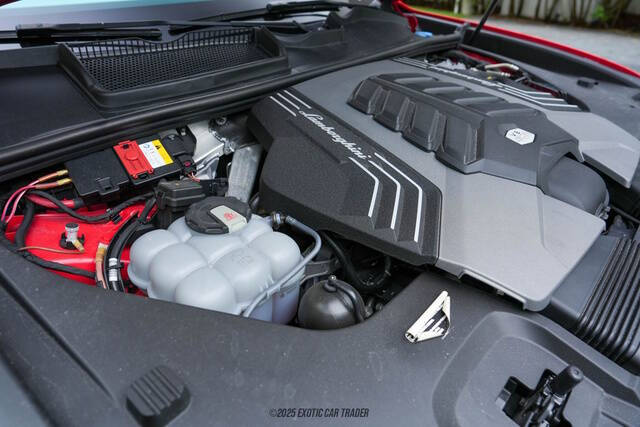 2019 Lamborghini Urus